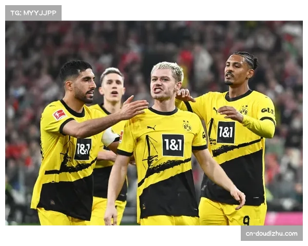 德国 Bundesliga 摔跤联赛常规赛收官，SC Luckenwalde 队锁定头名